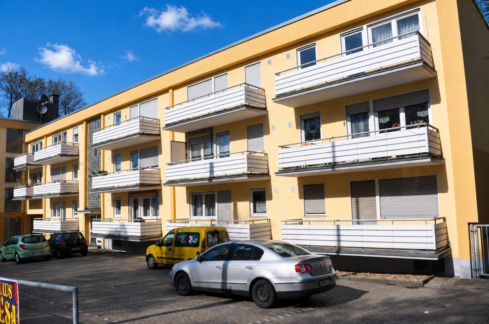 PROVISIONSFREI: KOMFORTABLES APARTMENT für SENIOREN oder SINGLES in BELIEBTER LAGE am WASSERTURM